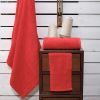 Πετσέτα κόκκινη με κεντημένο μονόγραμμα